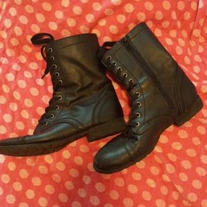 Black Combat Boots!!